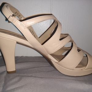 Naturalizer Pressley 9M Beige